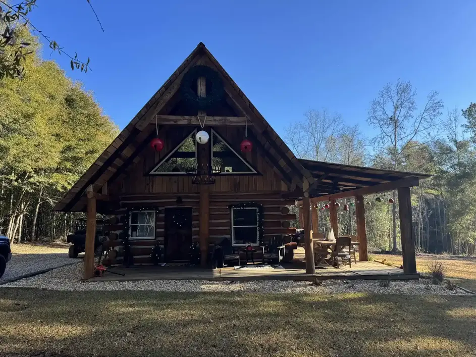 What Makes a Log Cabin 